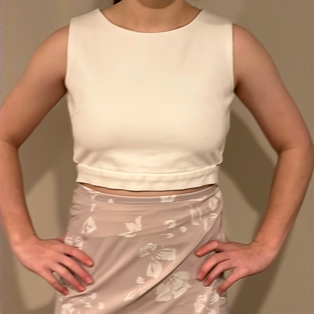 White crop